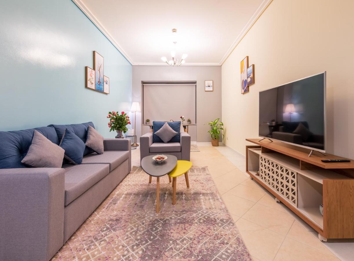 Trinity Holiday Homes - Sheikh Zayed Road Near To Financial Center Metro Station Dubaj Zewnętrze zdjęcie