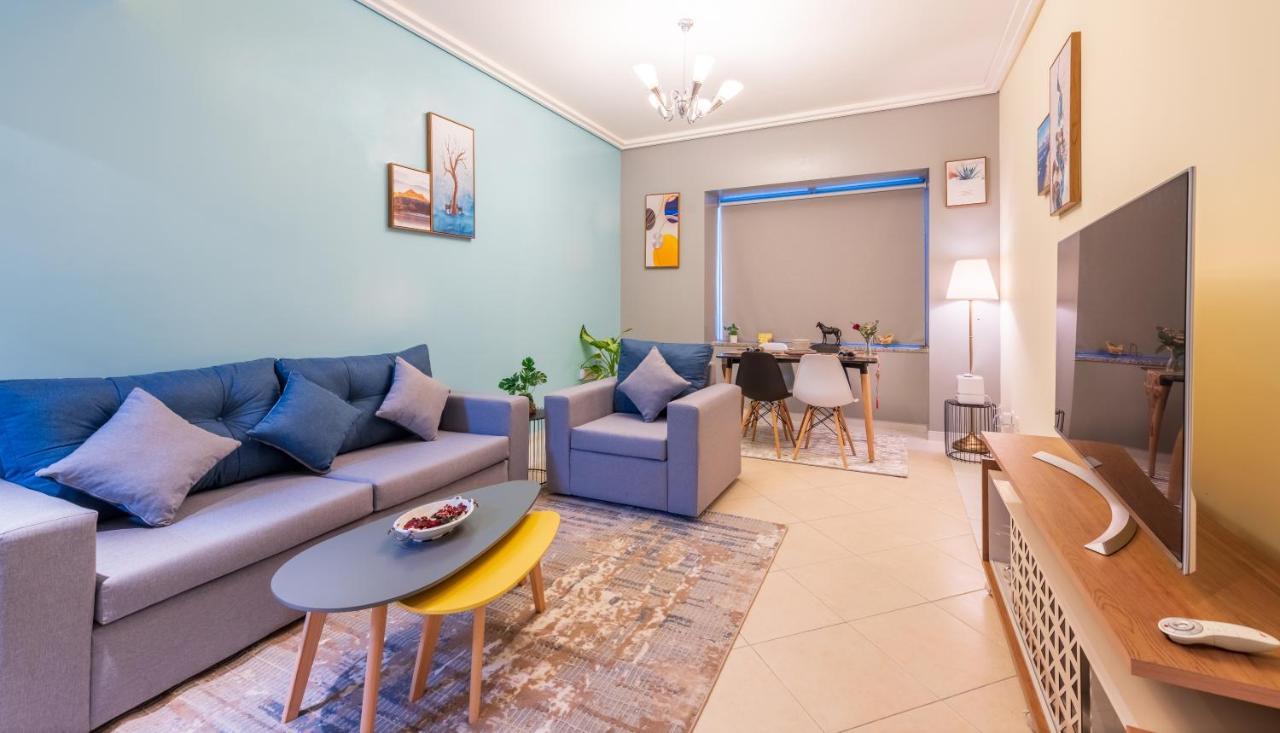 Trinity Holiday Homes - Sheikh Zayed Road Near To Financial Center Metro Station Dubaj Zewnętrze zdjęcie