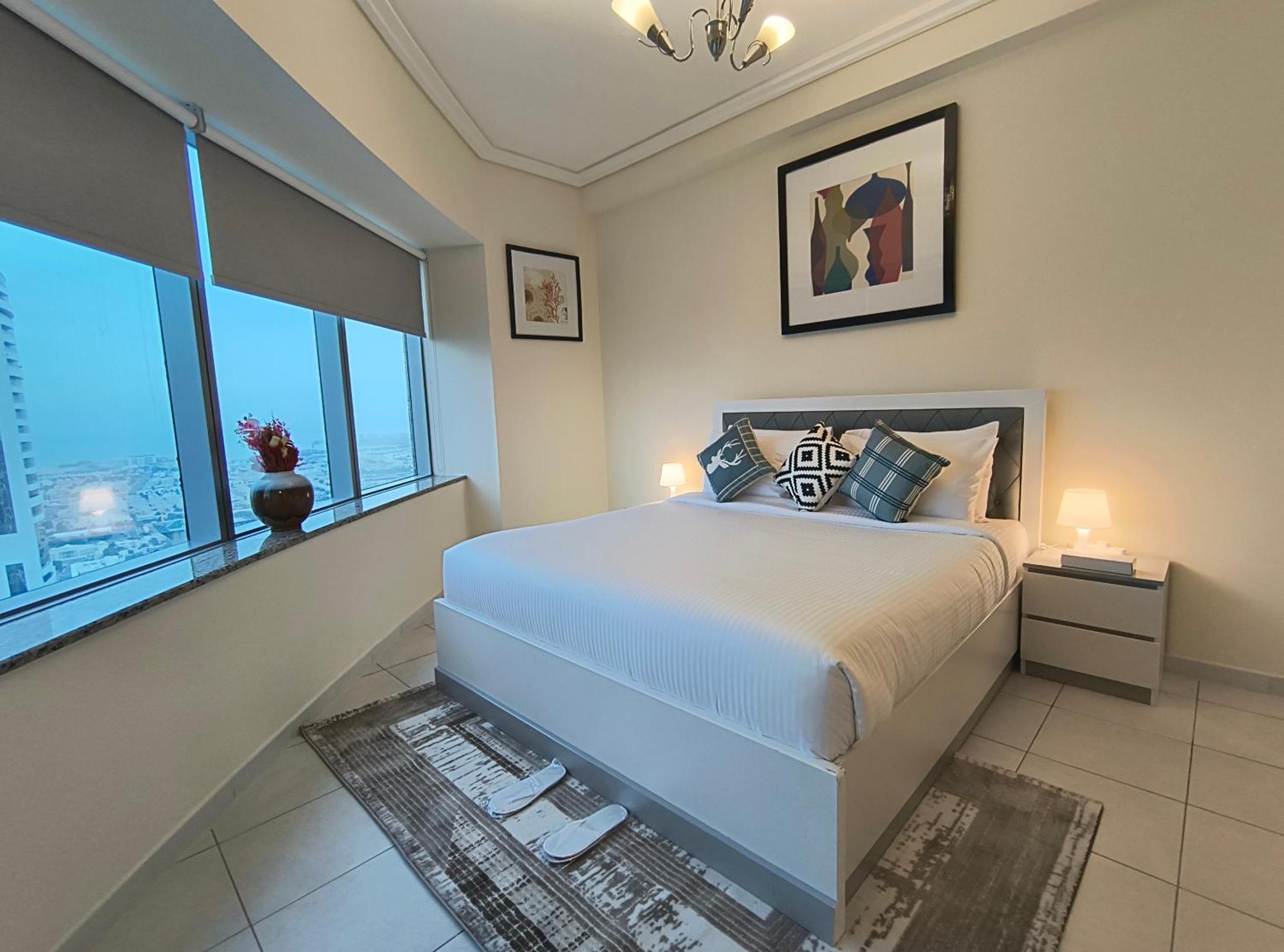 Trinity Holiday Homes - Sheikh Zayed Road Near To Financial Center Metro Station Dubaj Zewnętrze zdjęcie
