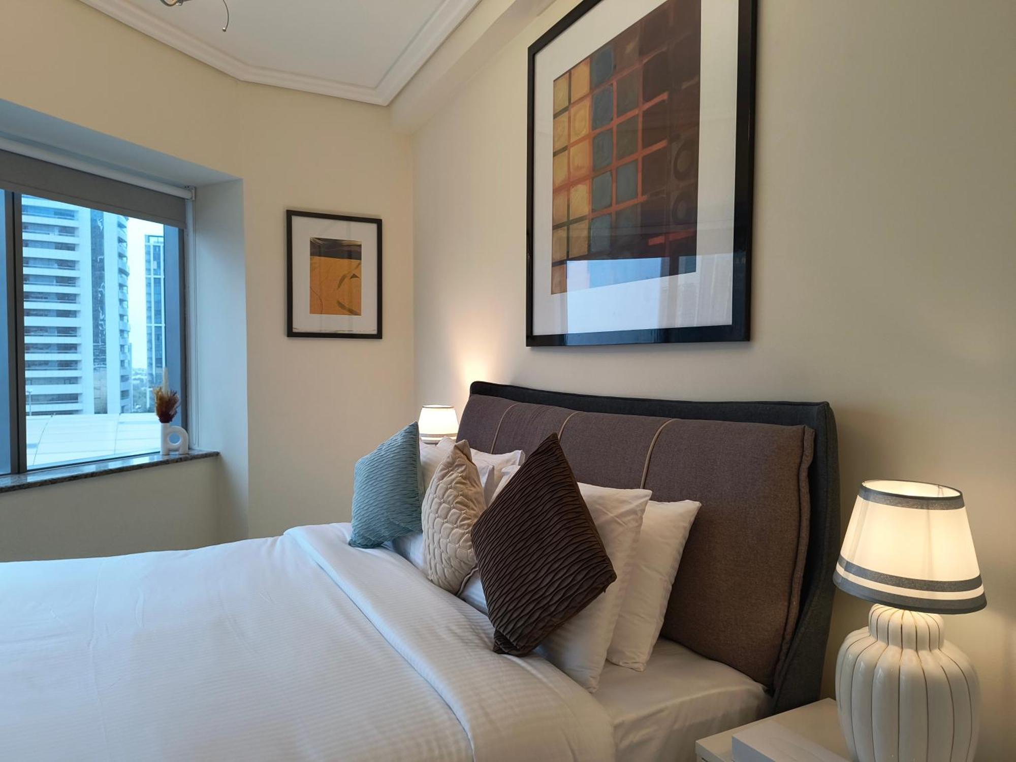 Trinity Holiday Homes - Sheikh Zayed Road Near To Financial Center Metro Station Dubaj Zewnętrze zdjęcie
