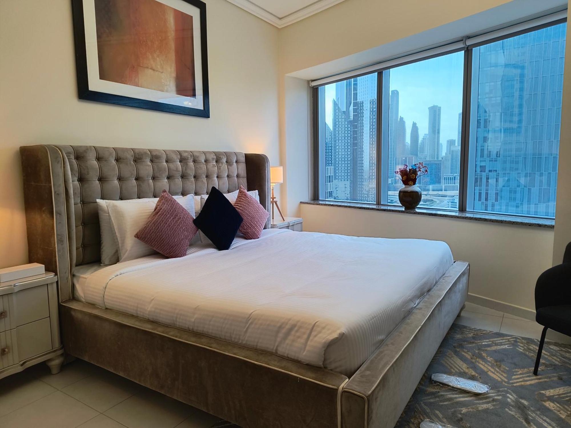 Trinity Holiday Homes - Sheikh Zayed Road Near To Financial Center Metro Station Dubaj Zewnętrze zdjęcie