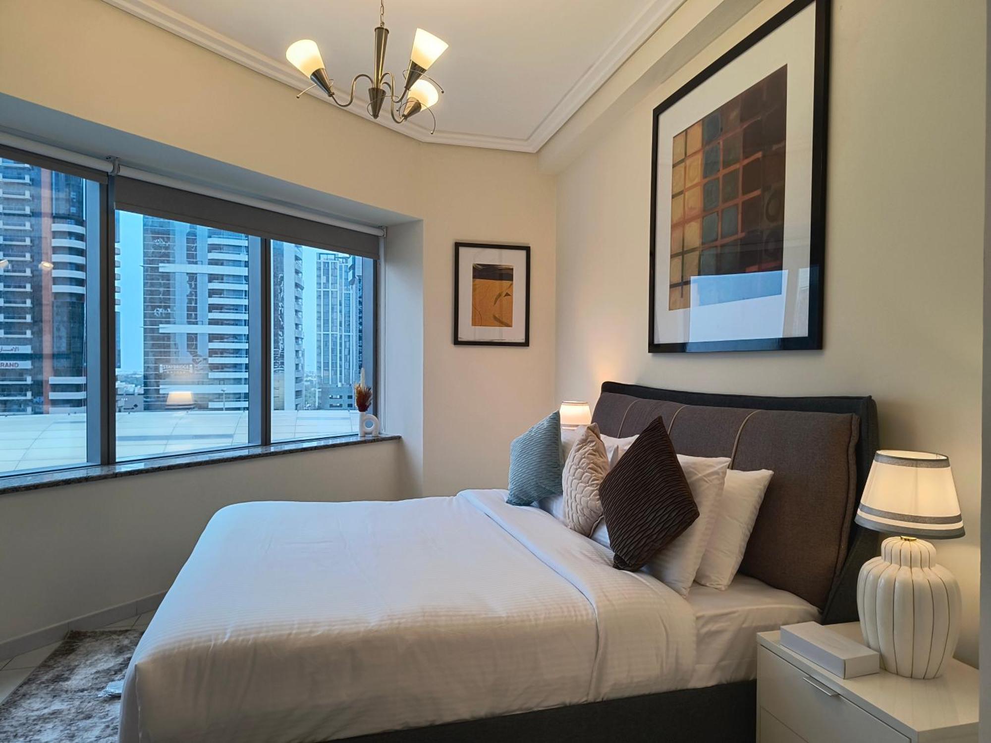 Trinity Holiday Homes - Sheikh Zayed Road Near To Financial Center Metro Station Dubaj Zewnętrze zdjęcie
