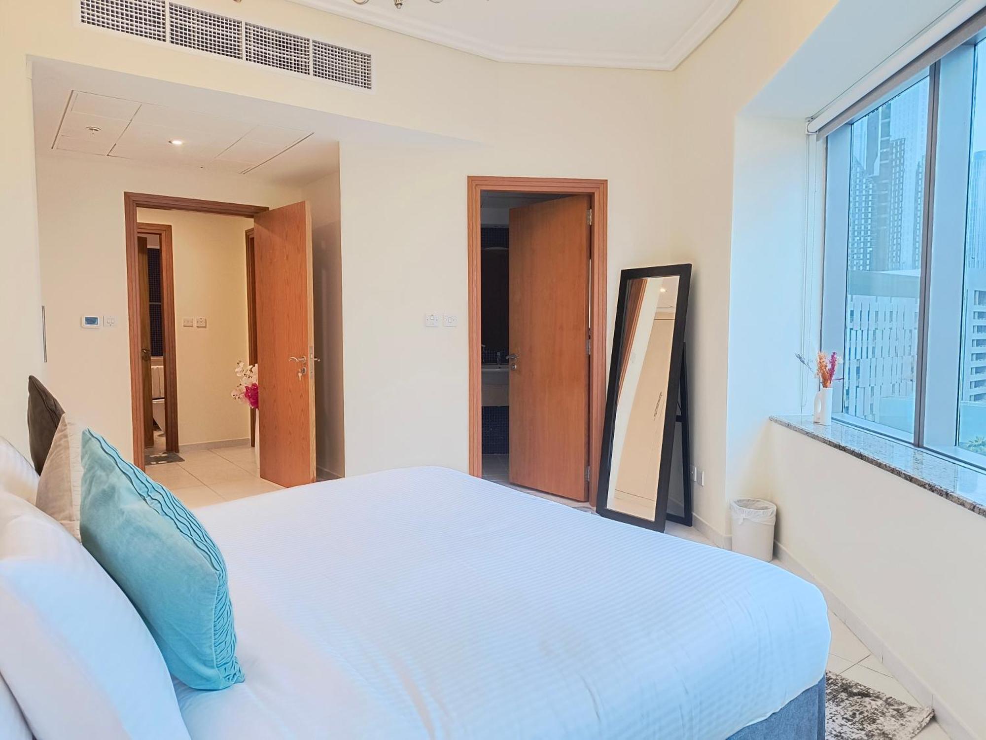 Trinity Holiday Homes - Sheikh Zayed Road Near To Financial Center Metro Station Dubaj Zewnętrze zdjęcie