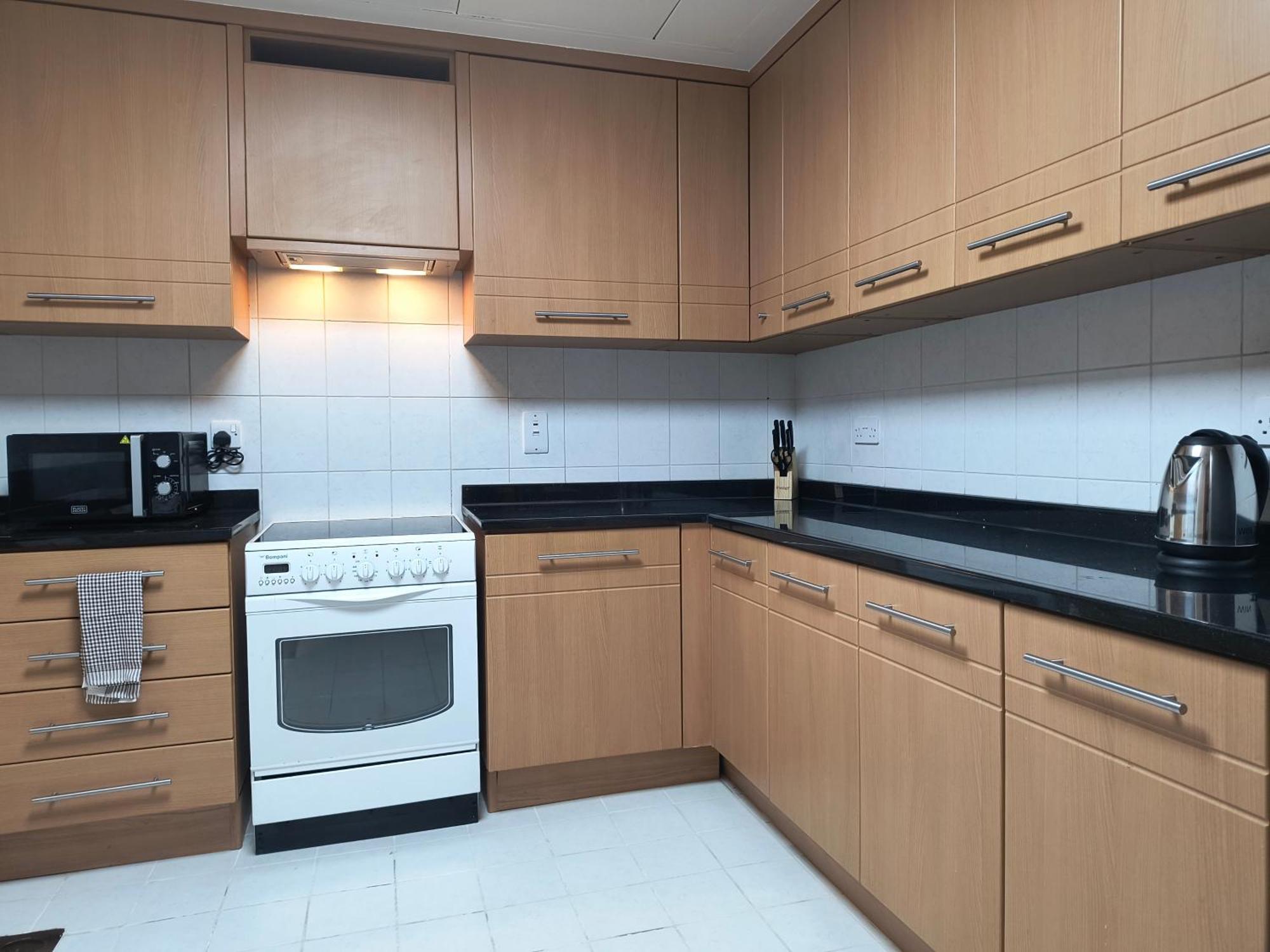 Trinity Holiday Homes - Sheikh Zayed Road Near To Financial Center Metro Station Dubaj Zewnętrze zdjęcie