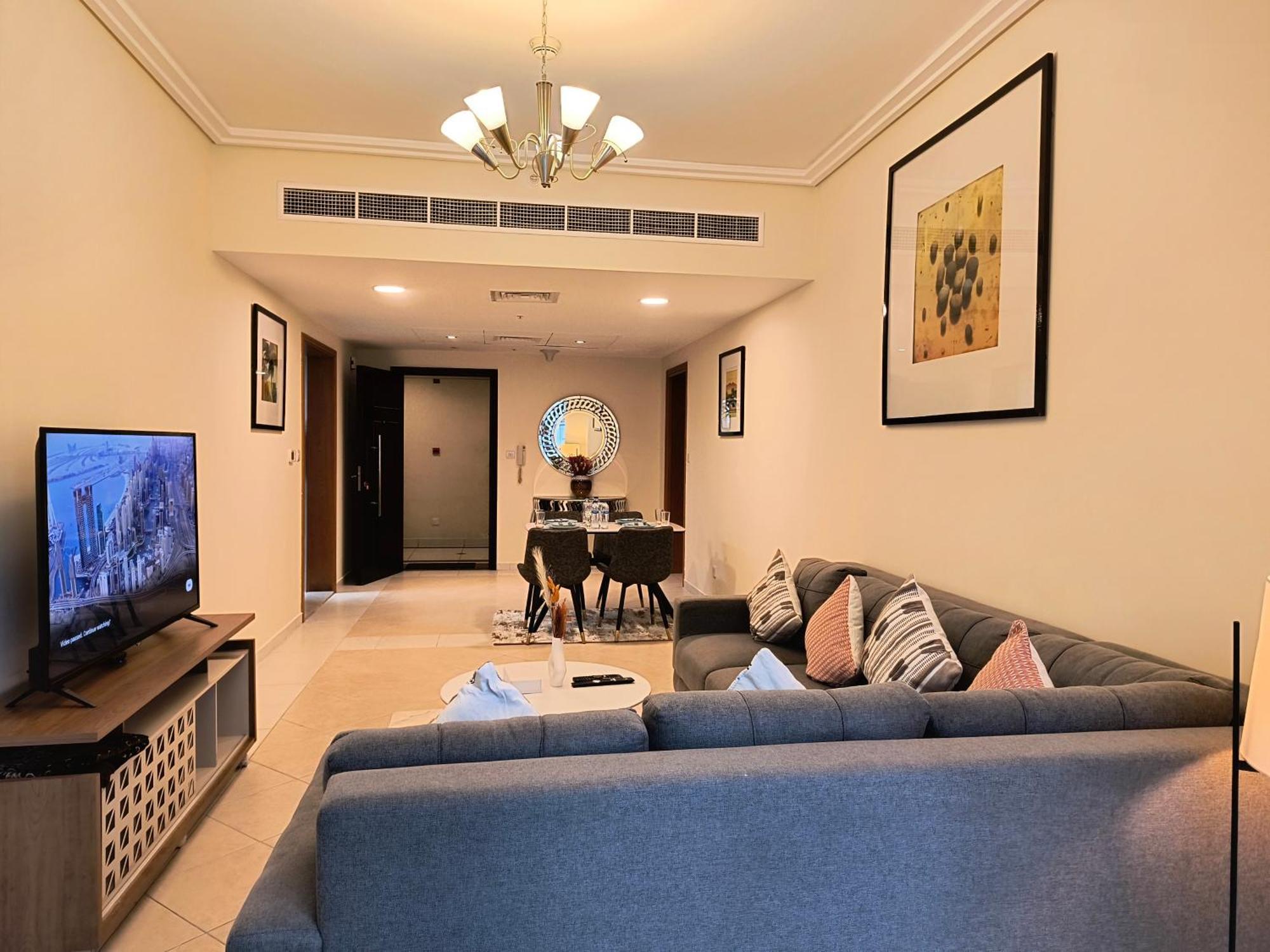 Trinity Holiday Homes - Sheikh Zayed Road Near To Financial Center Metro Station Dubaj Zewnętrze zdjęcie